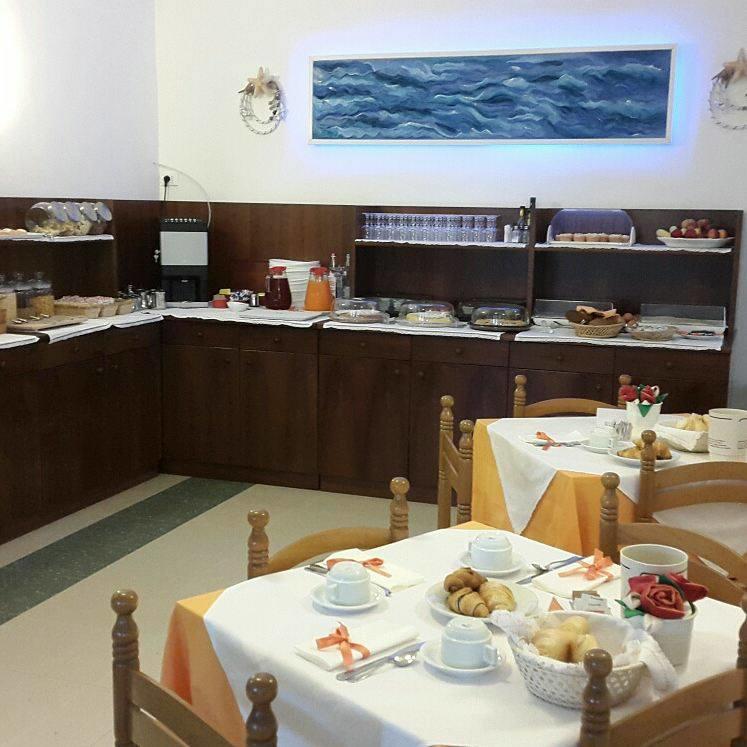 Hotel Fornaro Caorle Ngoại thất bức ảnh